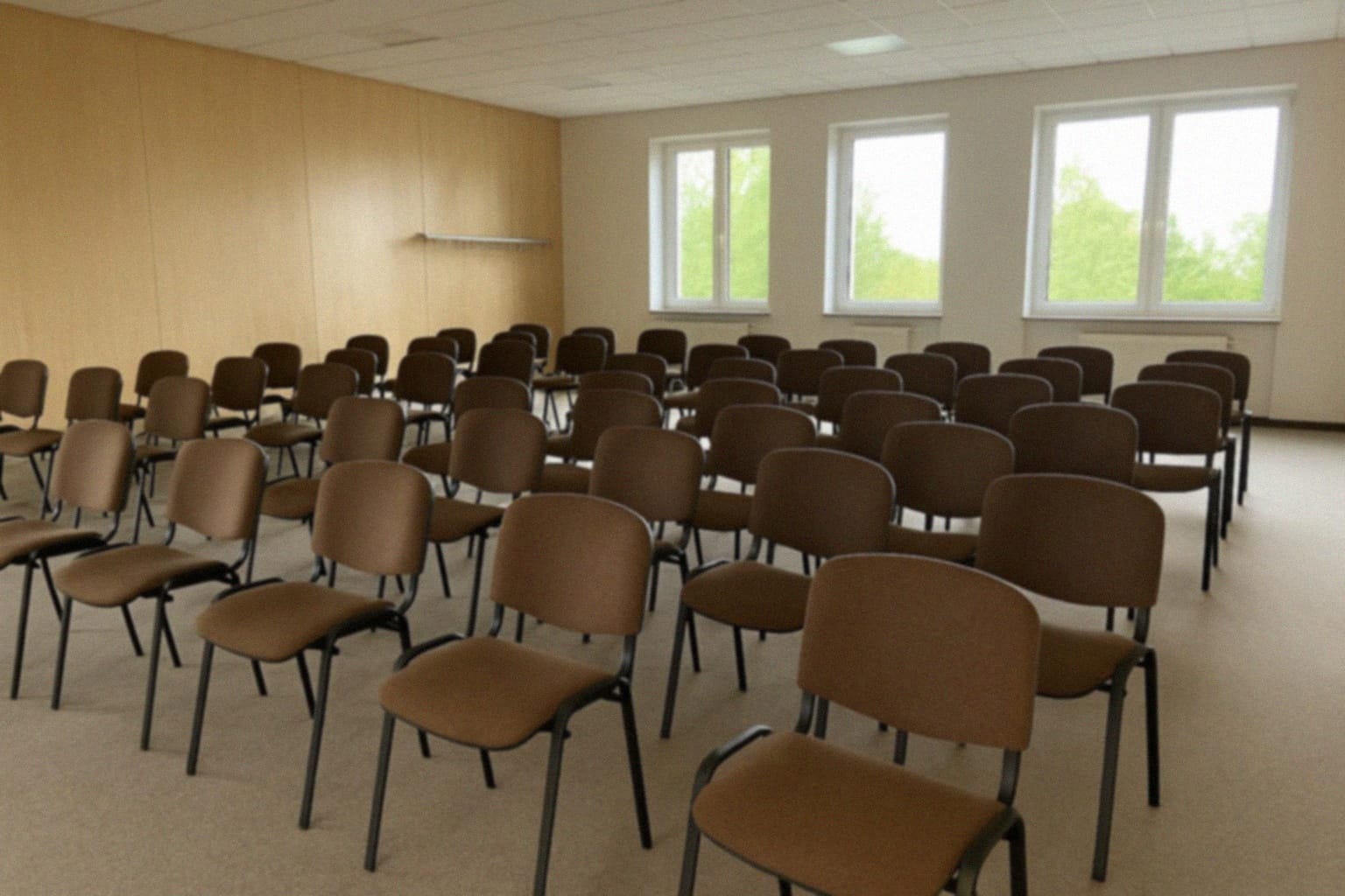 Wernisaż wystawy „Kościoły Rzeszowa” Eugeniusza Udina w Sandomierzu